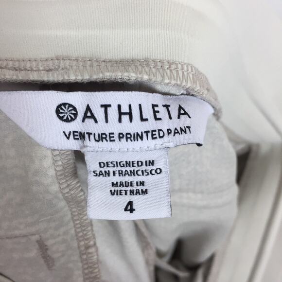 Athleta Venture Joggers Size 4 Printed Pant Viper Grey Workout Stretch Comfy - Picture 5 of 16